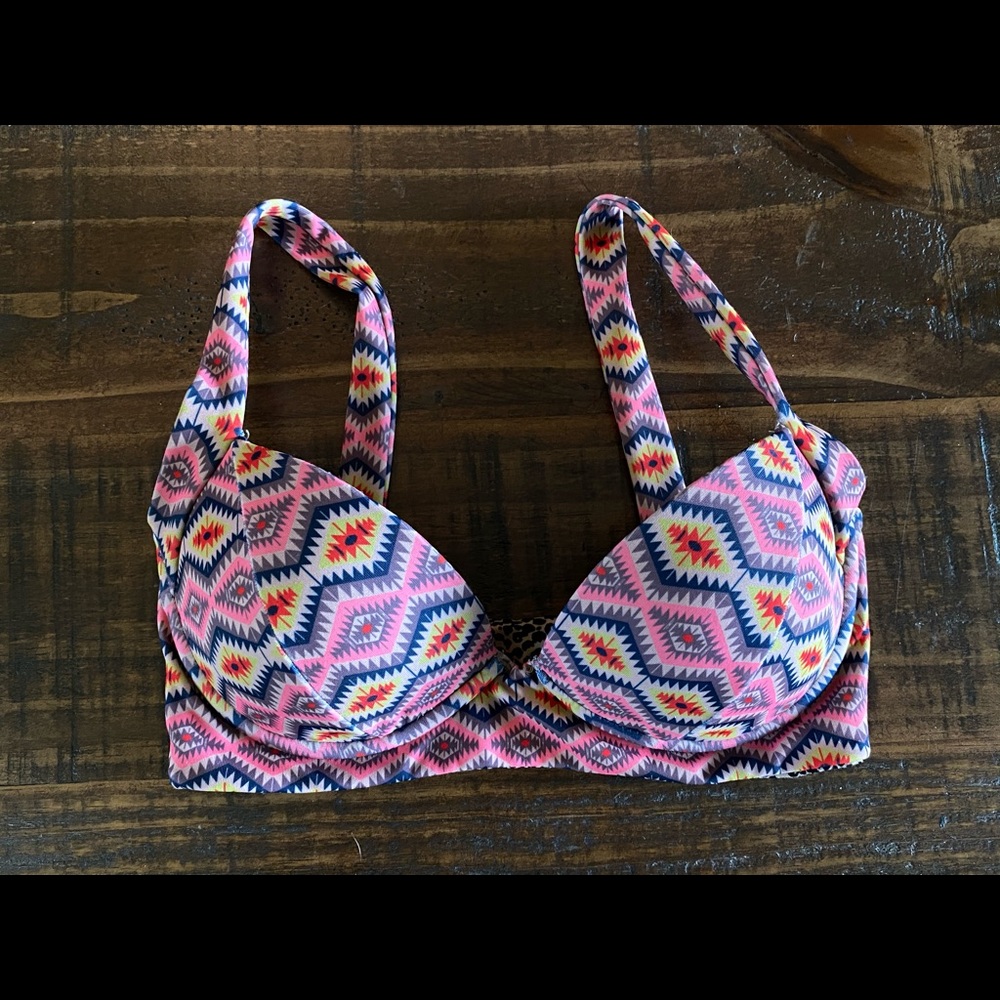 Acacia Bandeau Babydoll Bikini Top size Small